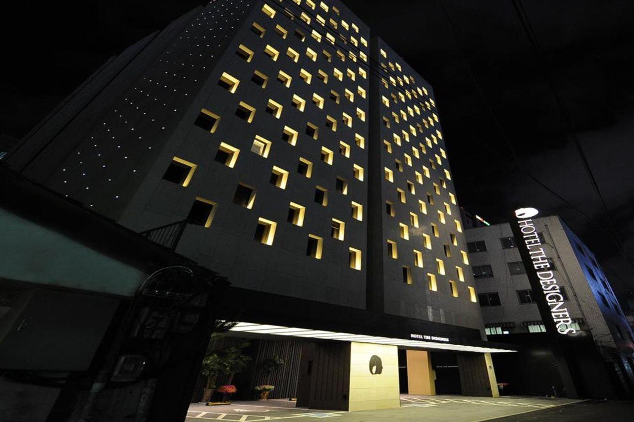 Hotel The Designers Jongro Seoul Bagian luar foto