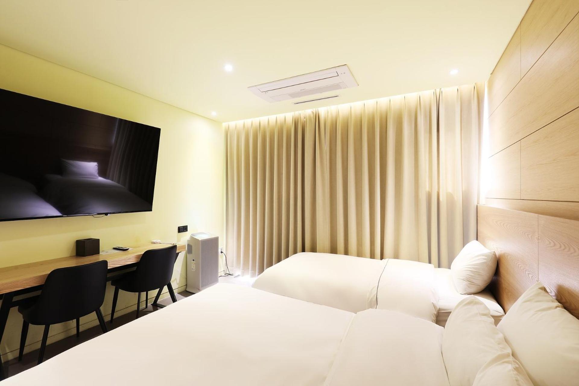 Hotel The Designers Jongro Seoul Bagian luar foto
