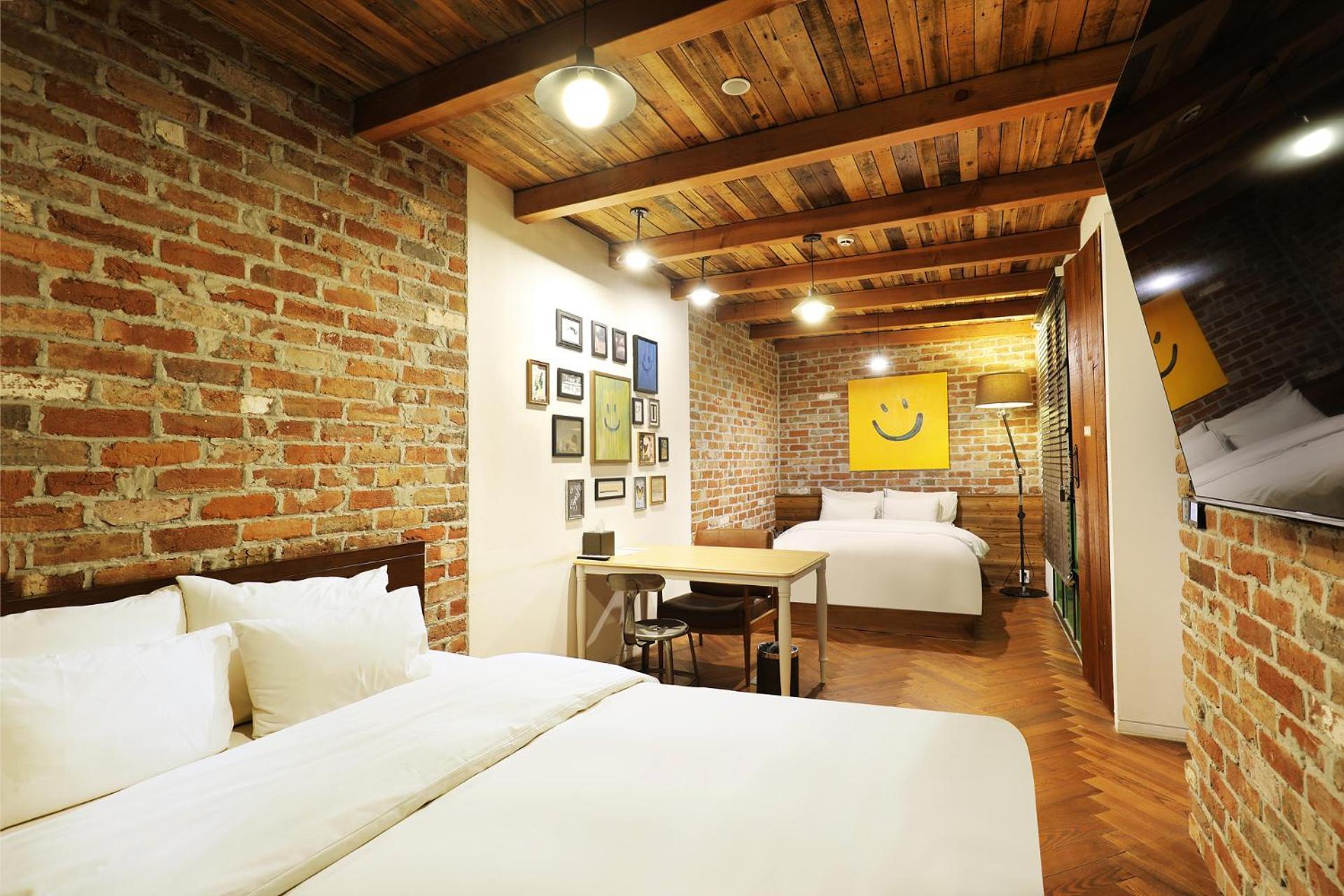Hotel The Designers Jongro Seoul Bagian luar foto